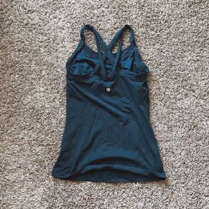 Lululemon Tank Top - Criss cross racer back